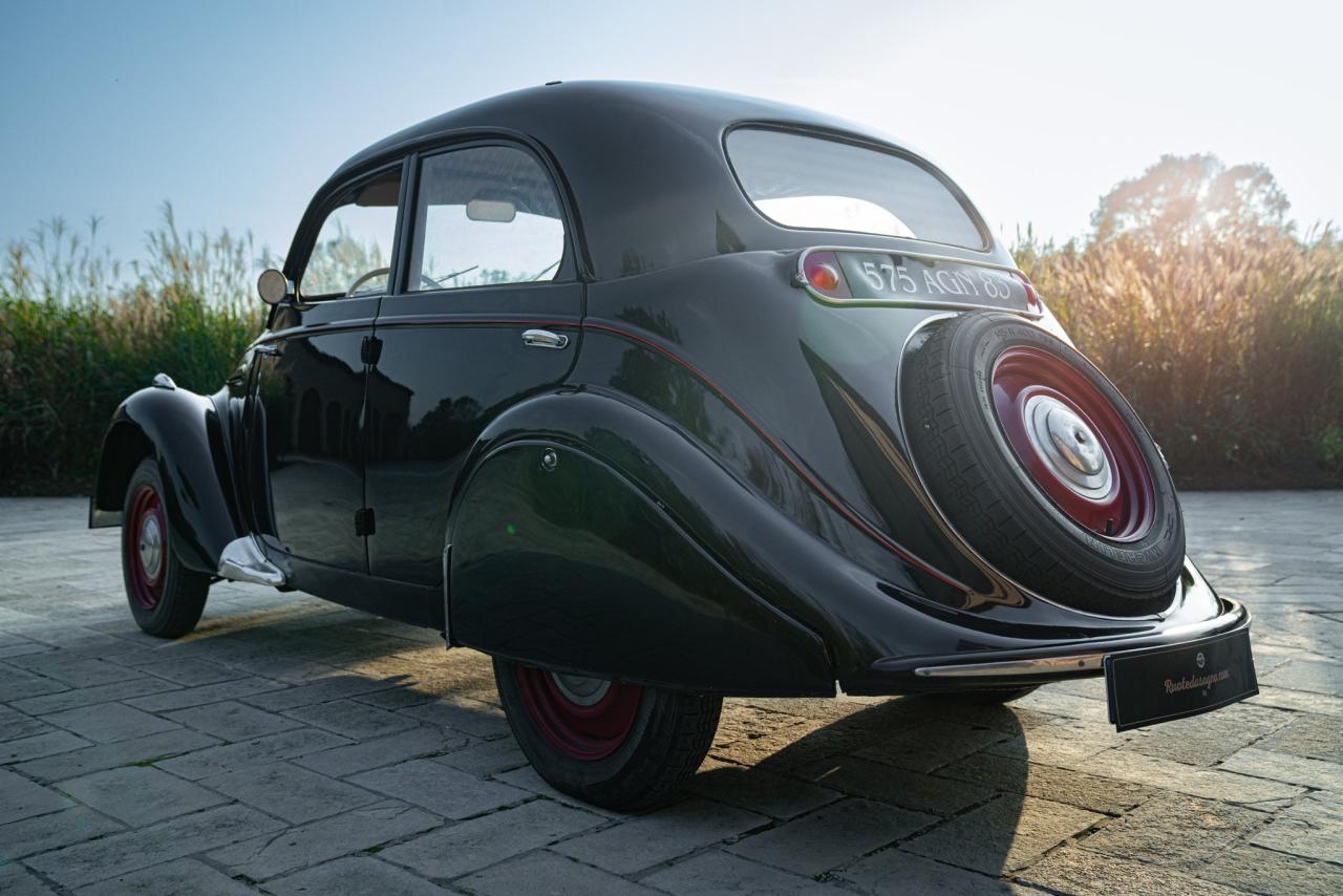 1949 Peugeot 202