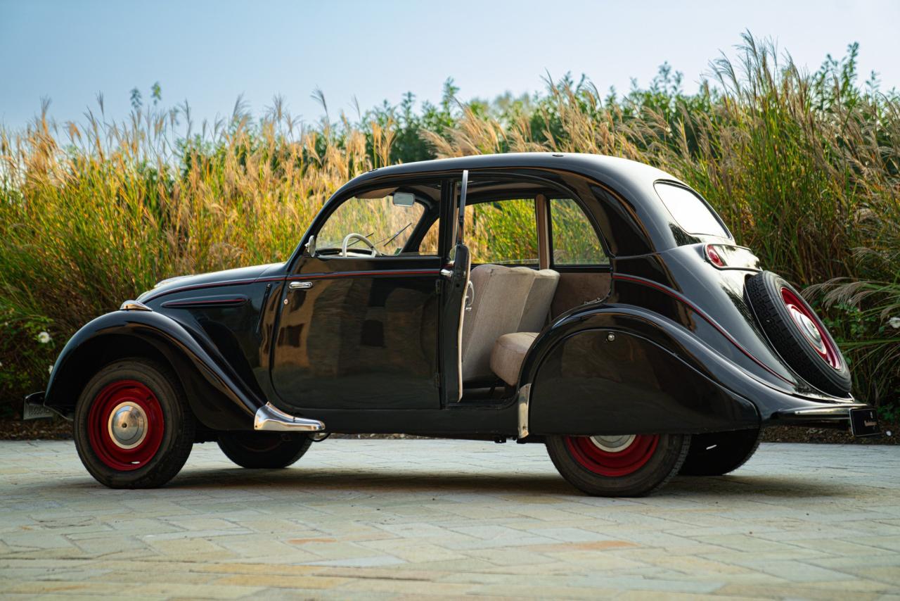 1949 Peugeot 202