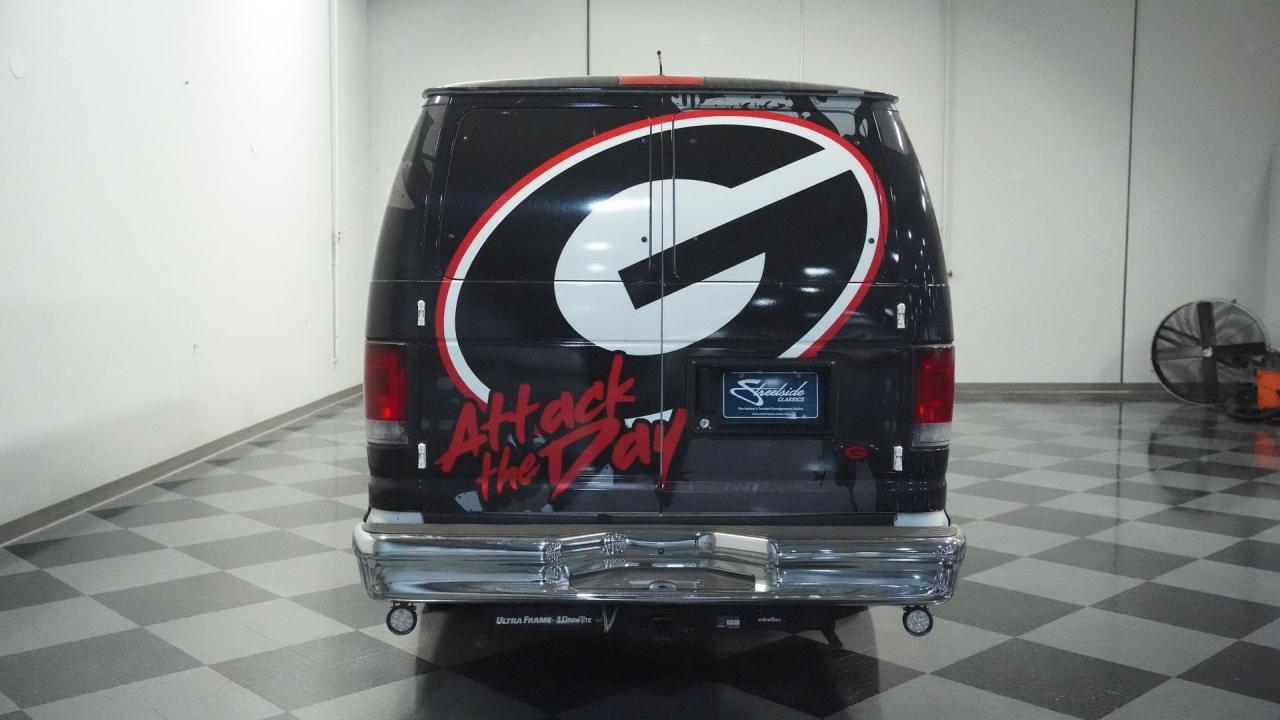 2009 Ford Econoline E-350 UGA TAILGATER