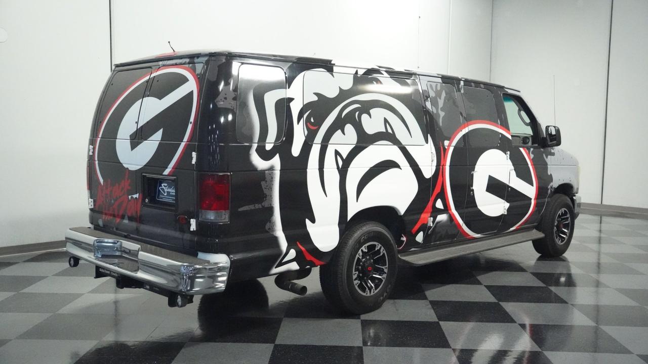 2009 Ford Econoline E-350 UGA TAILGATER