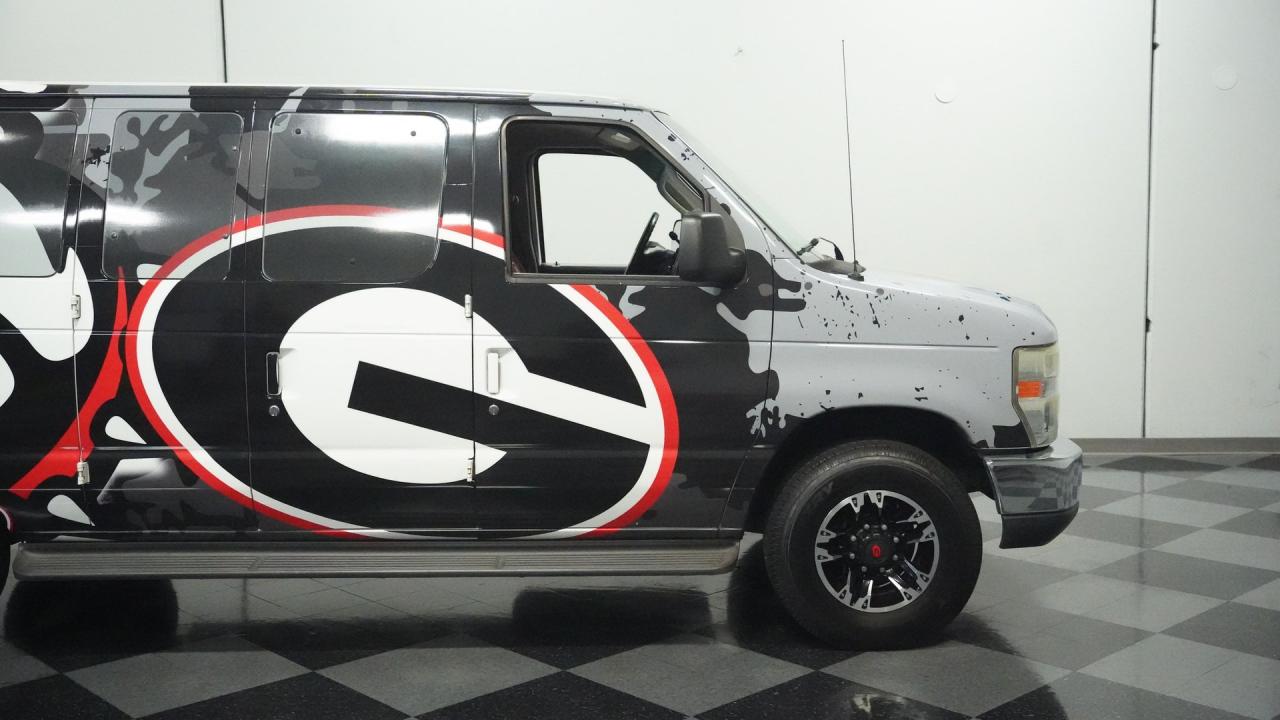 2009 Ford Econoline E-350 UGA TAILGATER