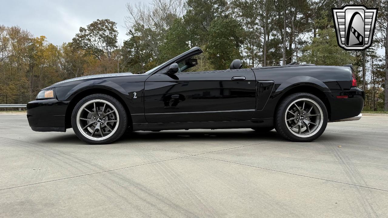 2003 Ford Mustang