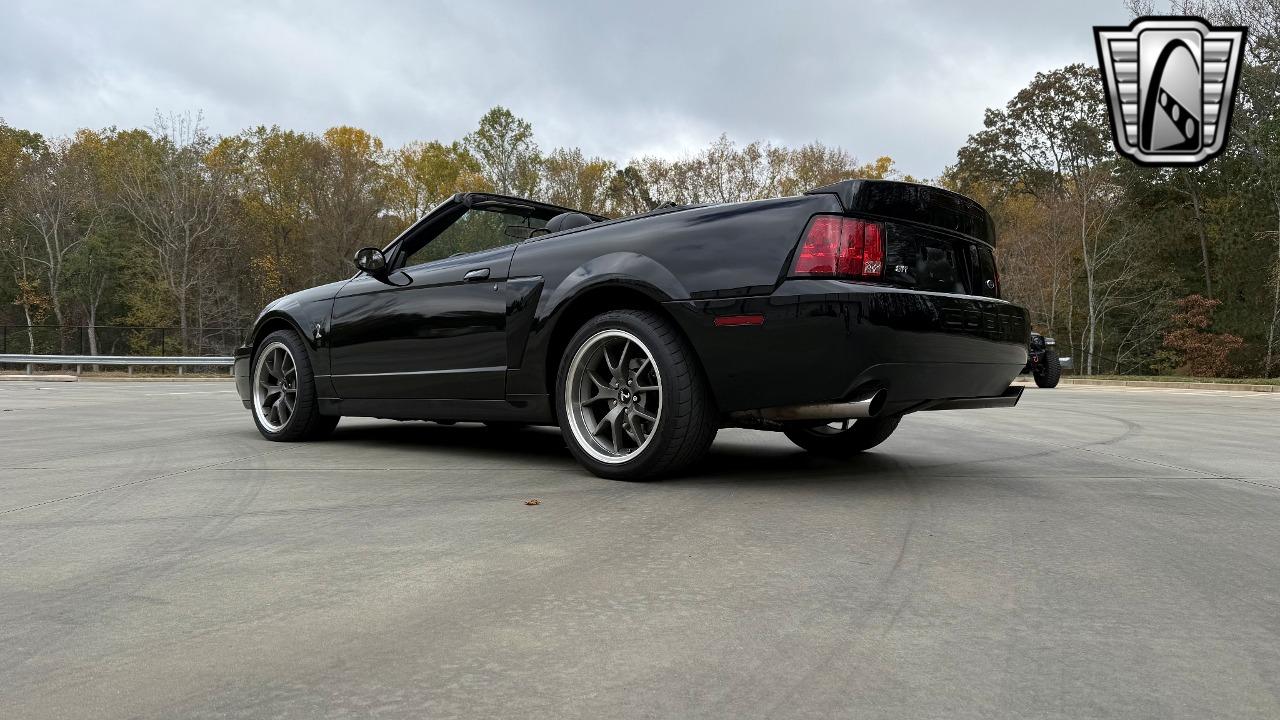 2003 Ford Mustang