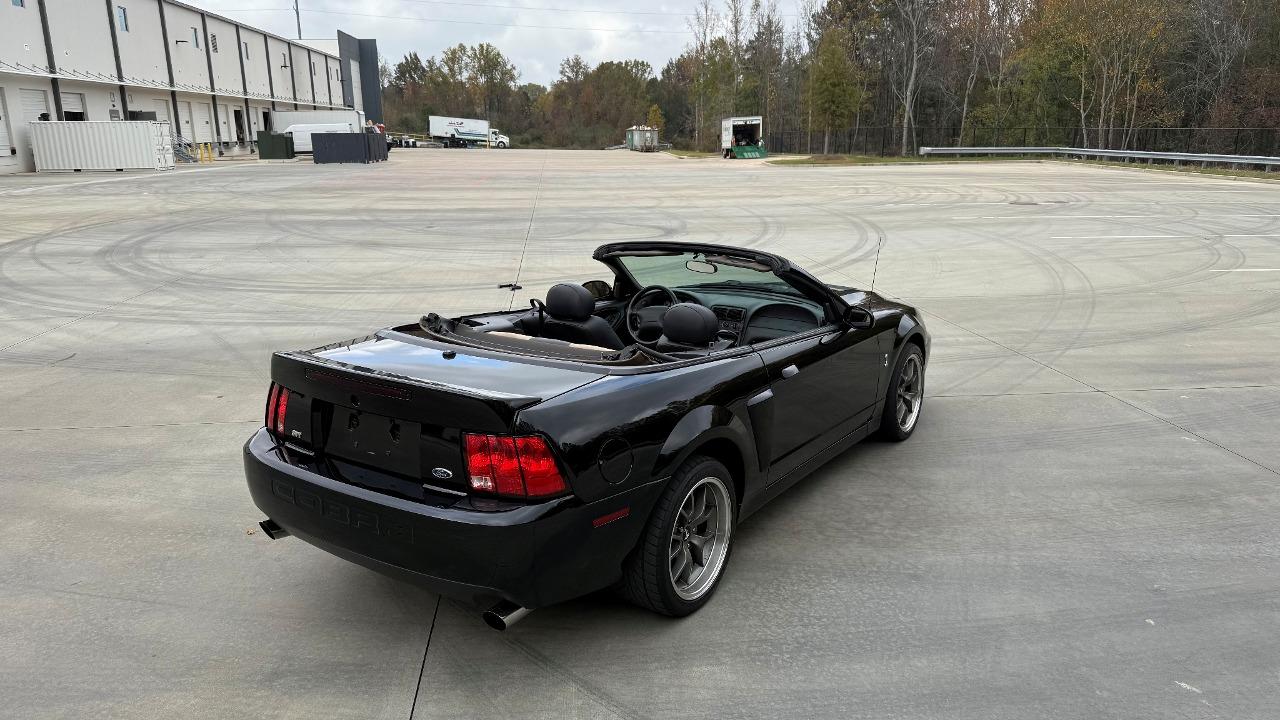 2003 Ford Mustang