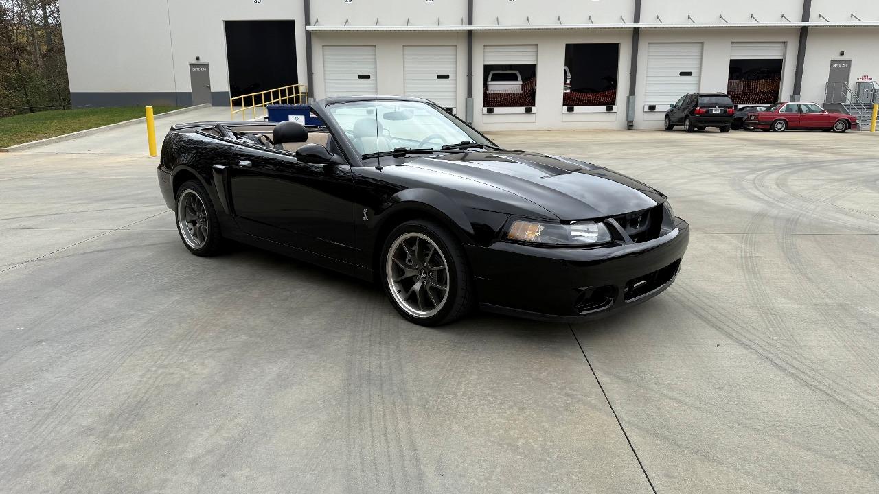 2003 Ford Mustang