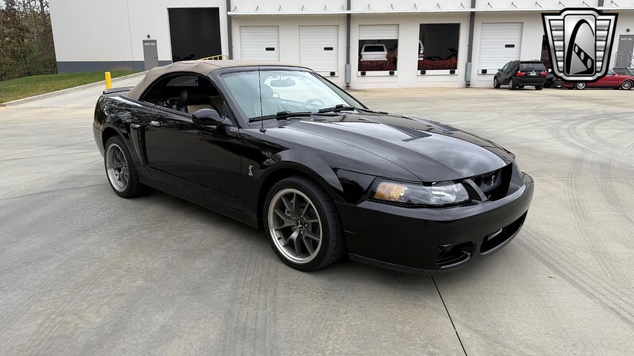 2003 Ford Mustang