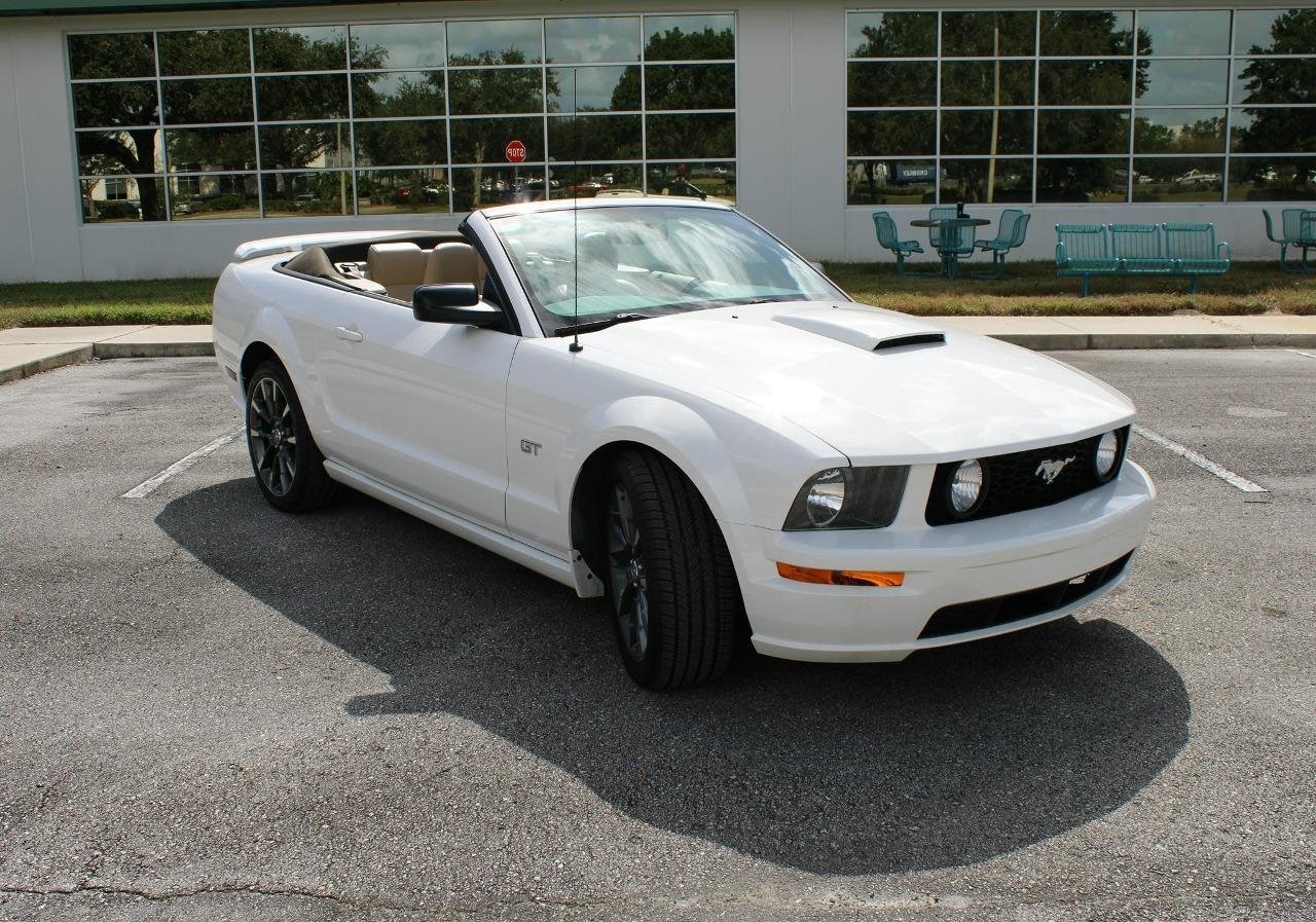 2007 Ford Mustang