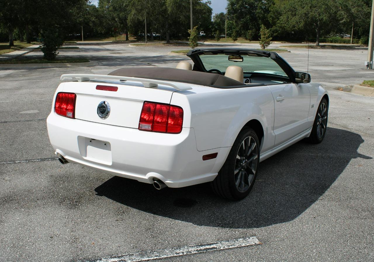 2007 Ford Mustang