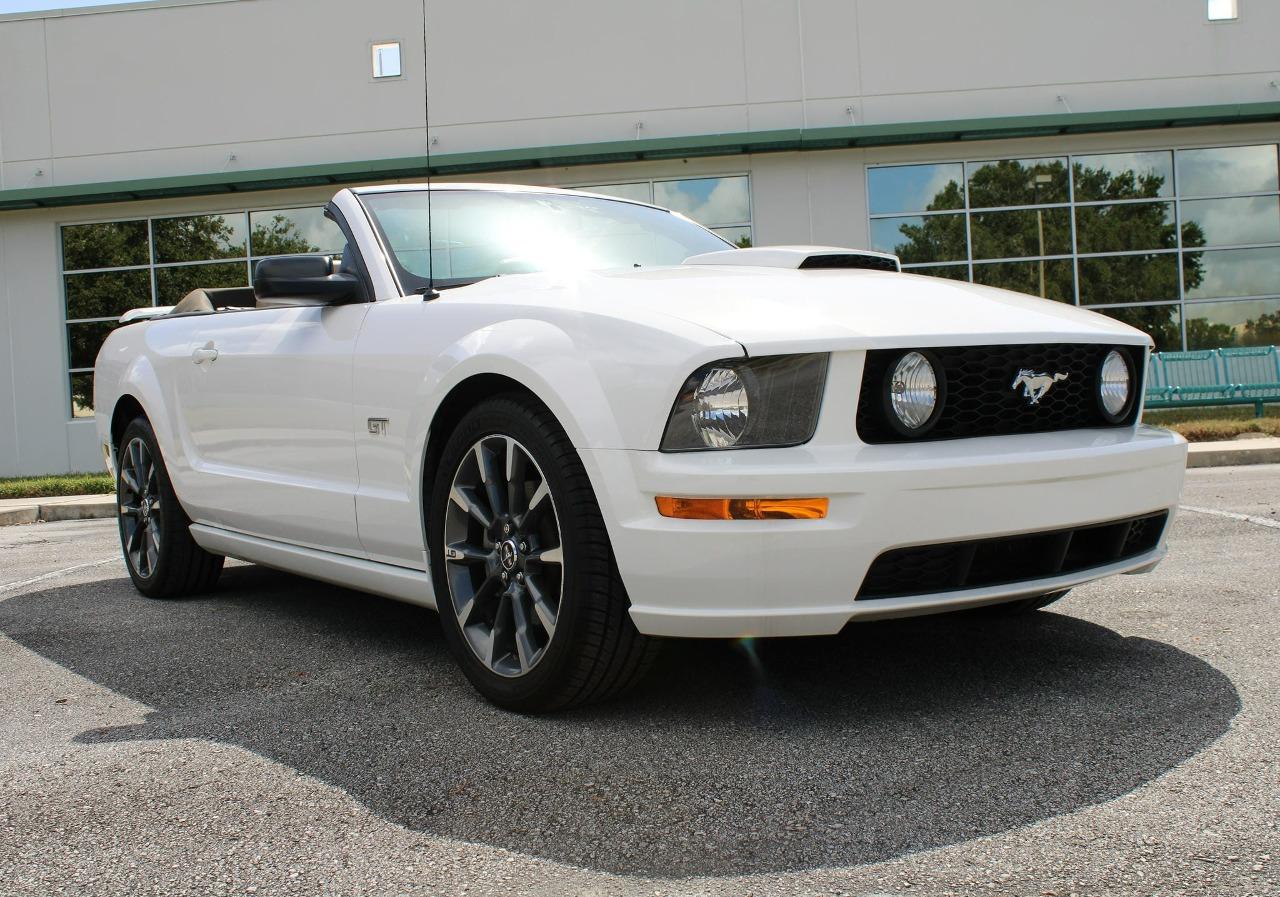 2007 Ford Mustang