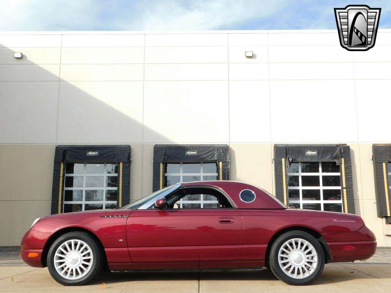 2004 Ford Thunderbird