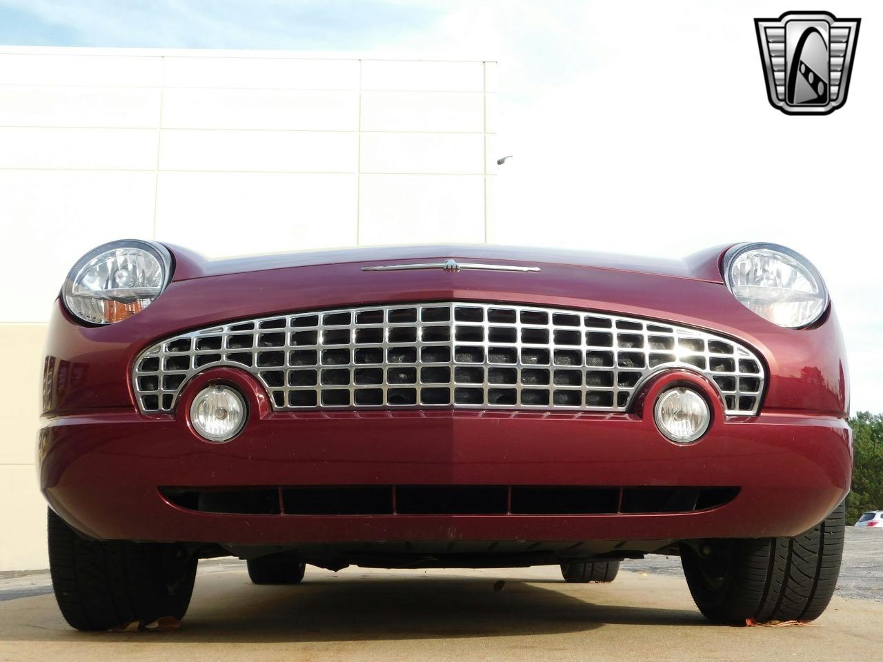 2004 Ford Thunderbird