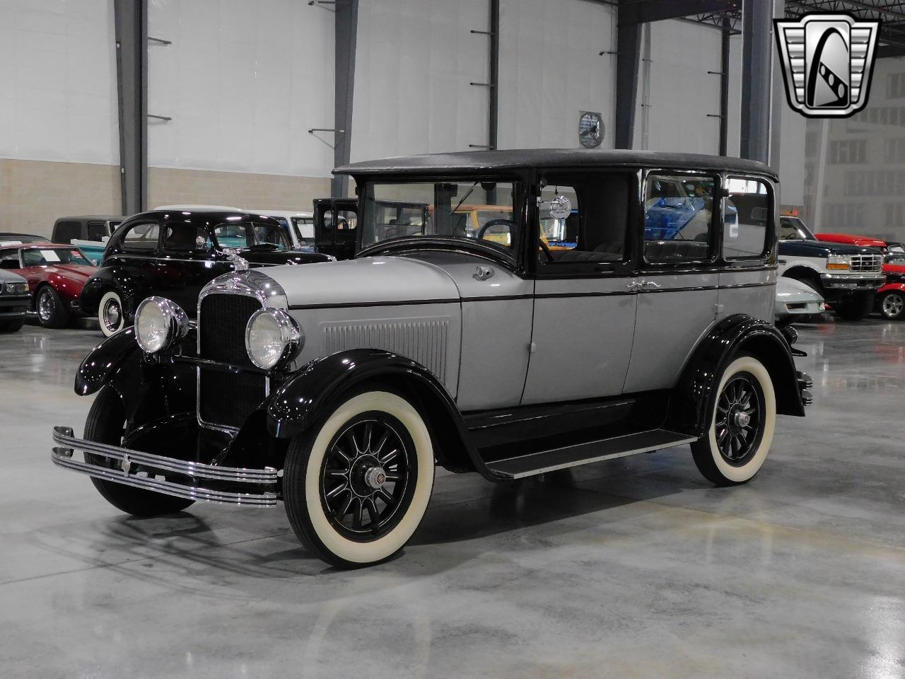 1928 Studebaker Dictator