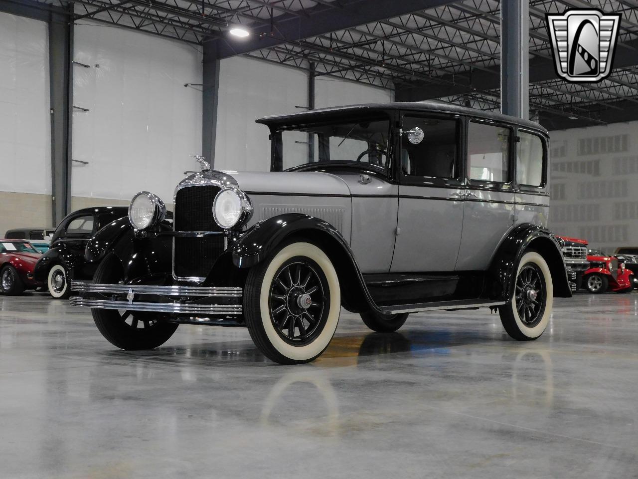 1928 Studebaker Dictator