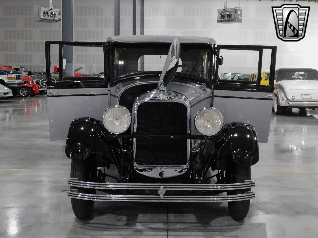 1928 Studebaker Dictator