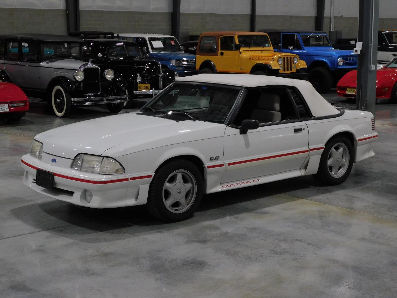 1990 Ford Mustang