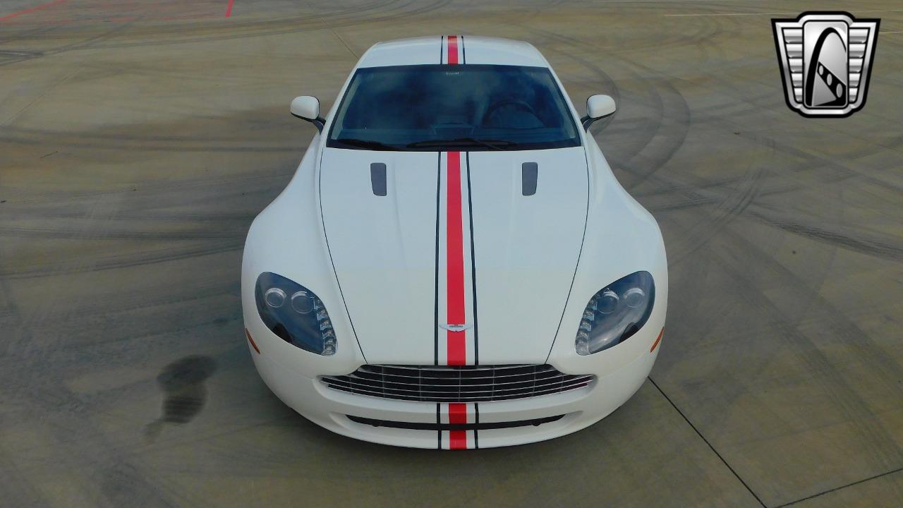 2011 Aston Martin Vantage