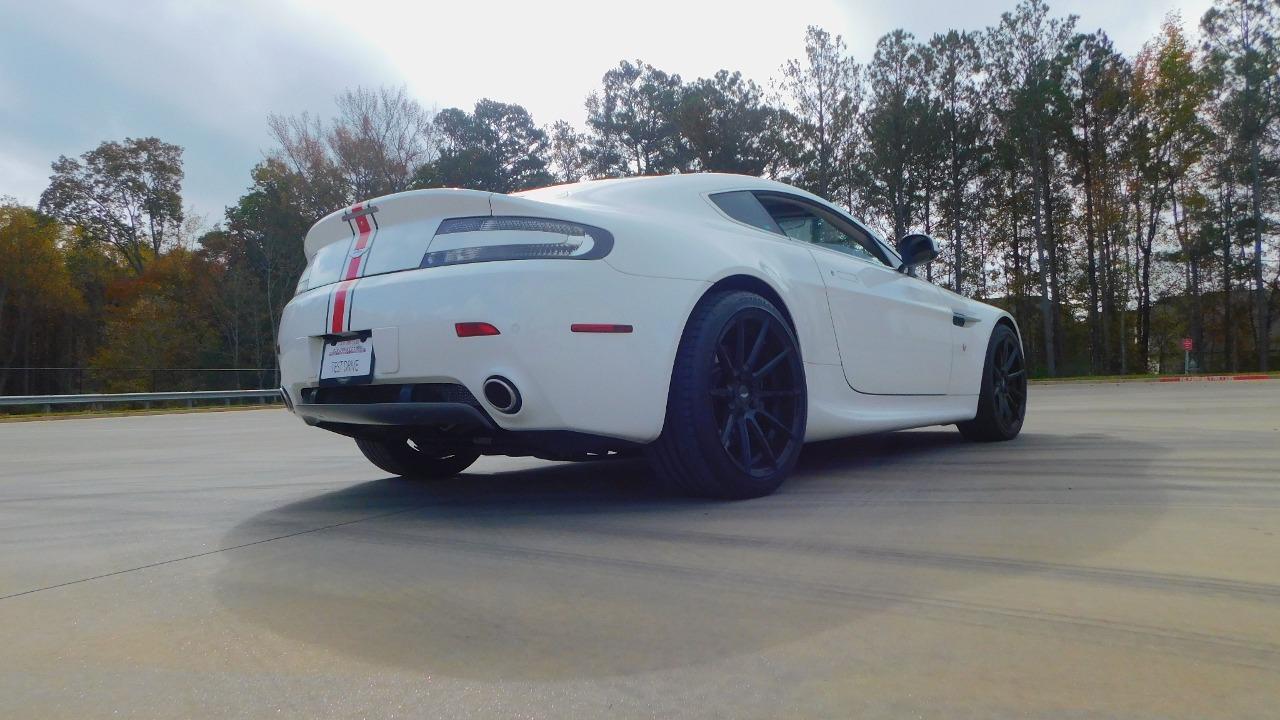 2011 Aston Martin Vantage