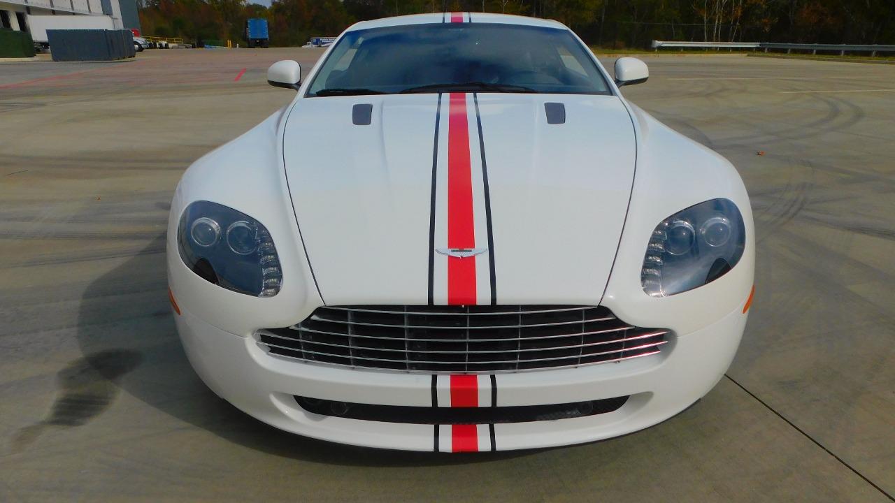 2011 Aston Martin Vantage