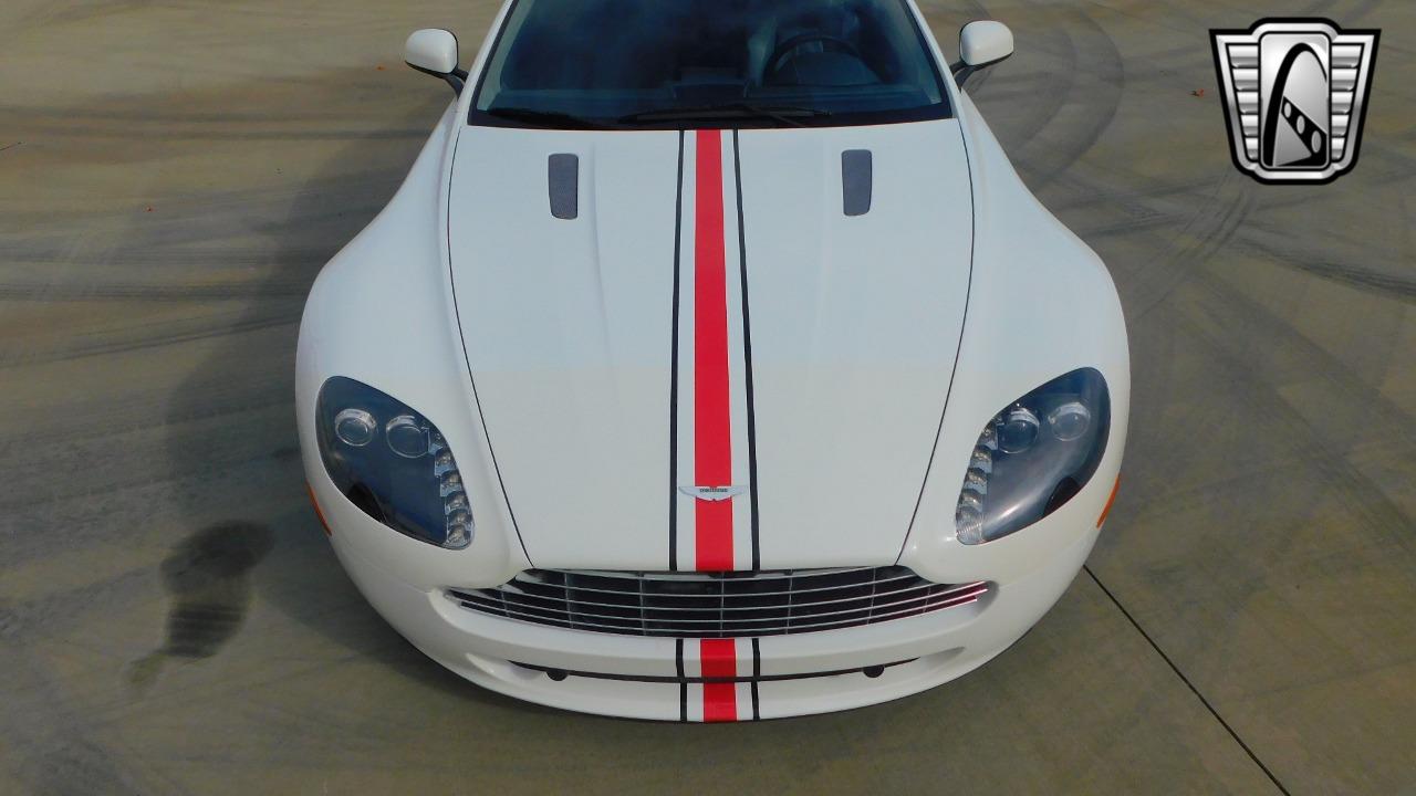 2011 Aston Martin Vantage