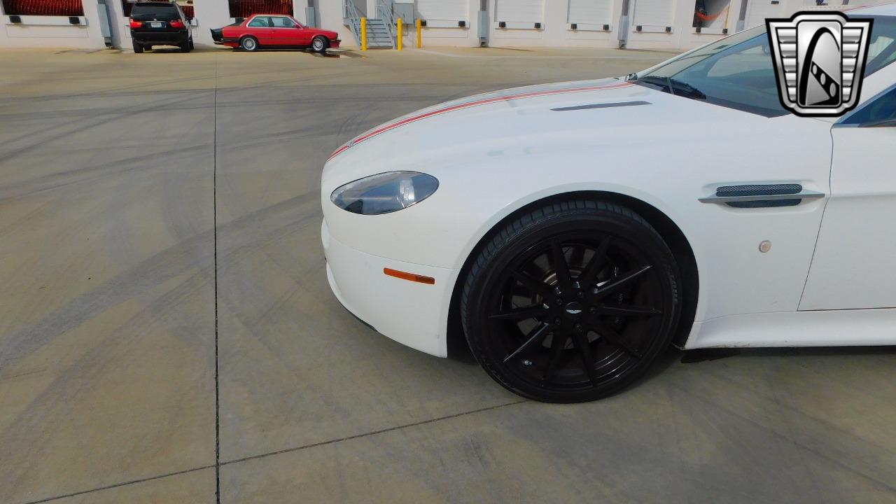 2011 Aston Martin Vantage