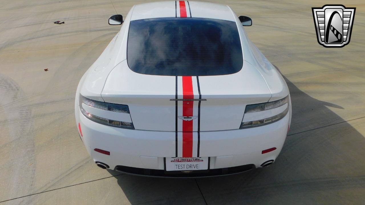 2011 Aston Martin Vantage