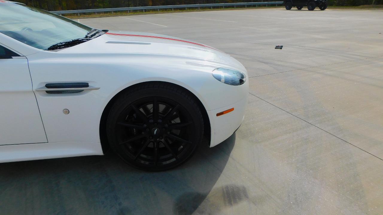 2011 Aston Martin Vantage