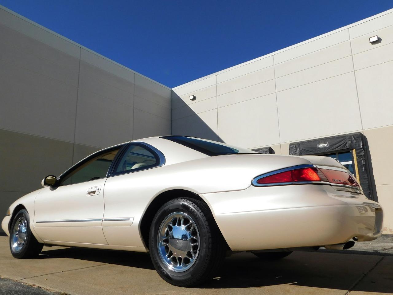 1998 Lincoln Mark VIII