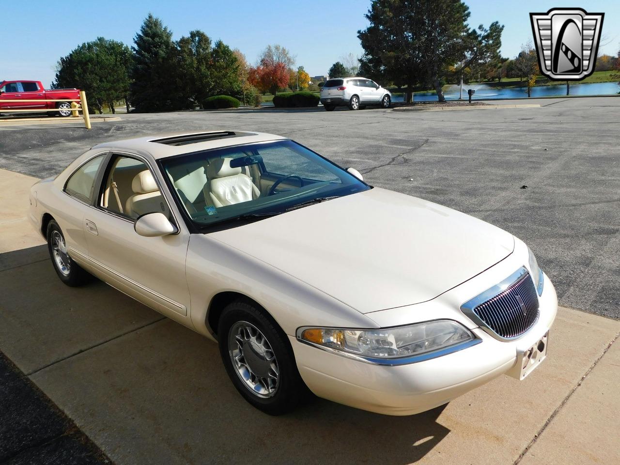 1998 Lincoln Mark VIII