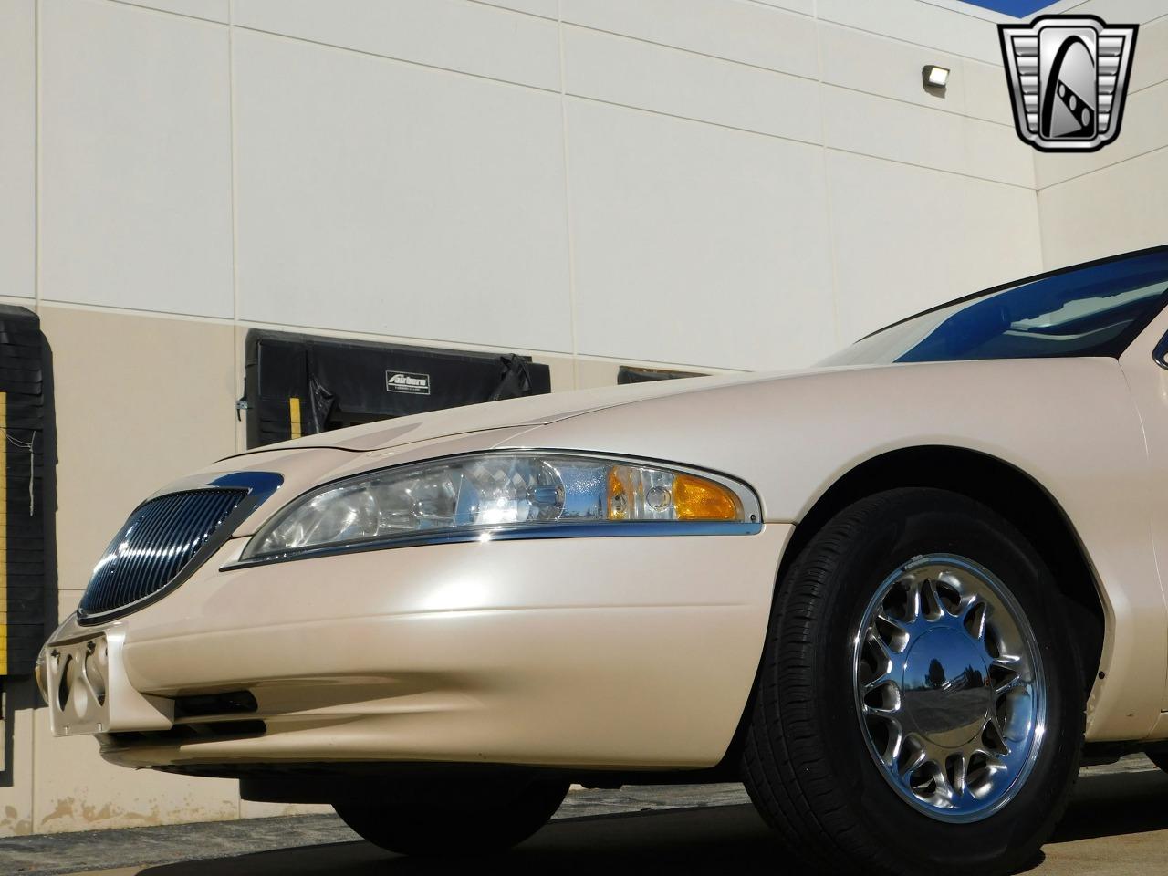 1998 Lincoln Mark VIII