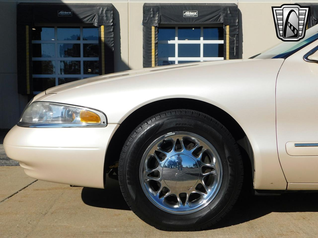 1998 Lincoln Mark VIII