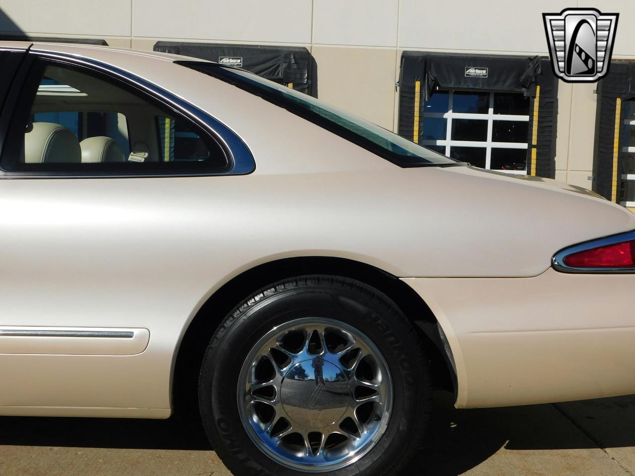 1998 Lincoln Mark VIII