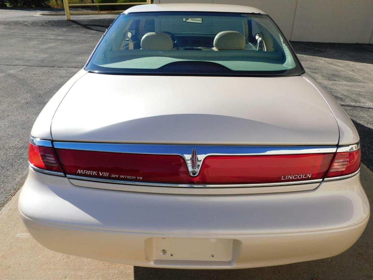 1998 Lincoln Mark VIII