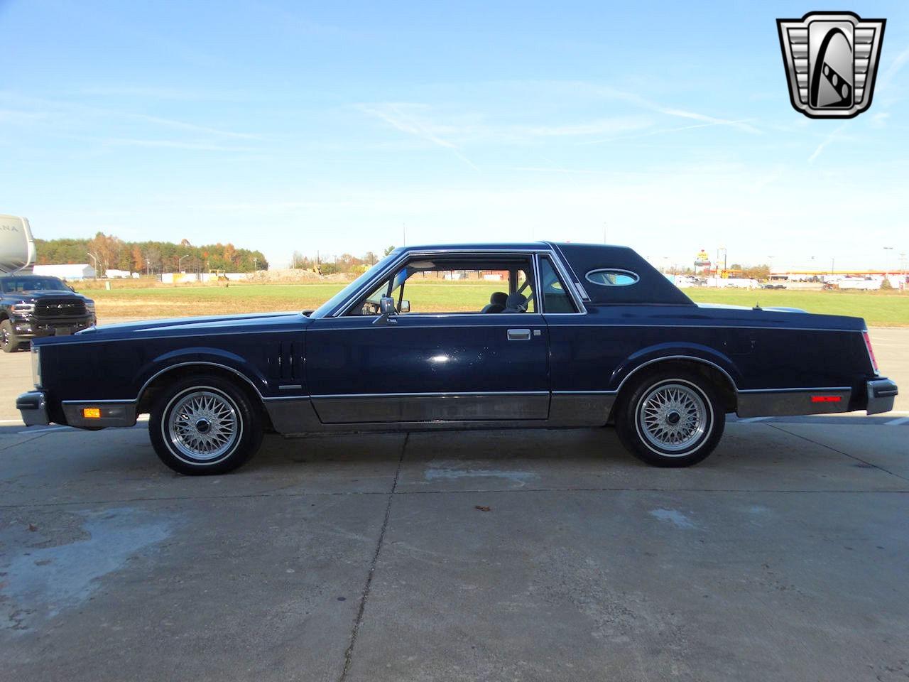 1983 Lincoln Mark VI