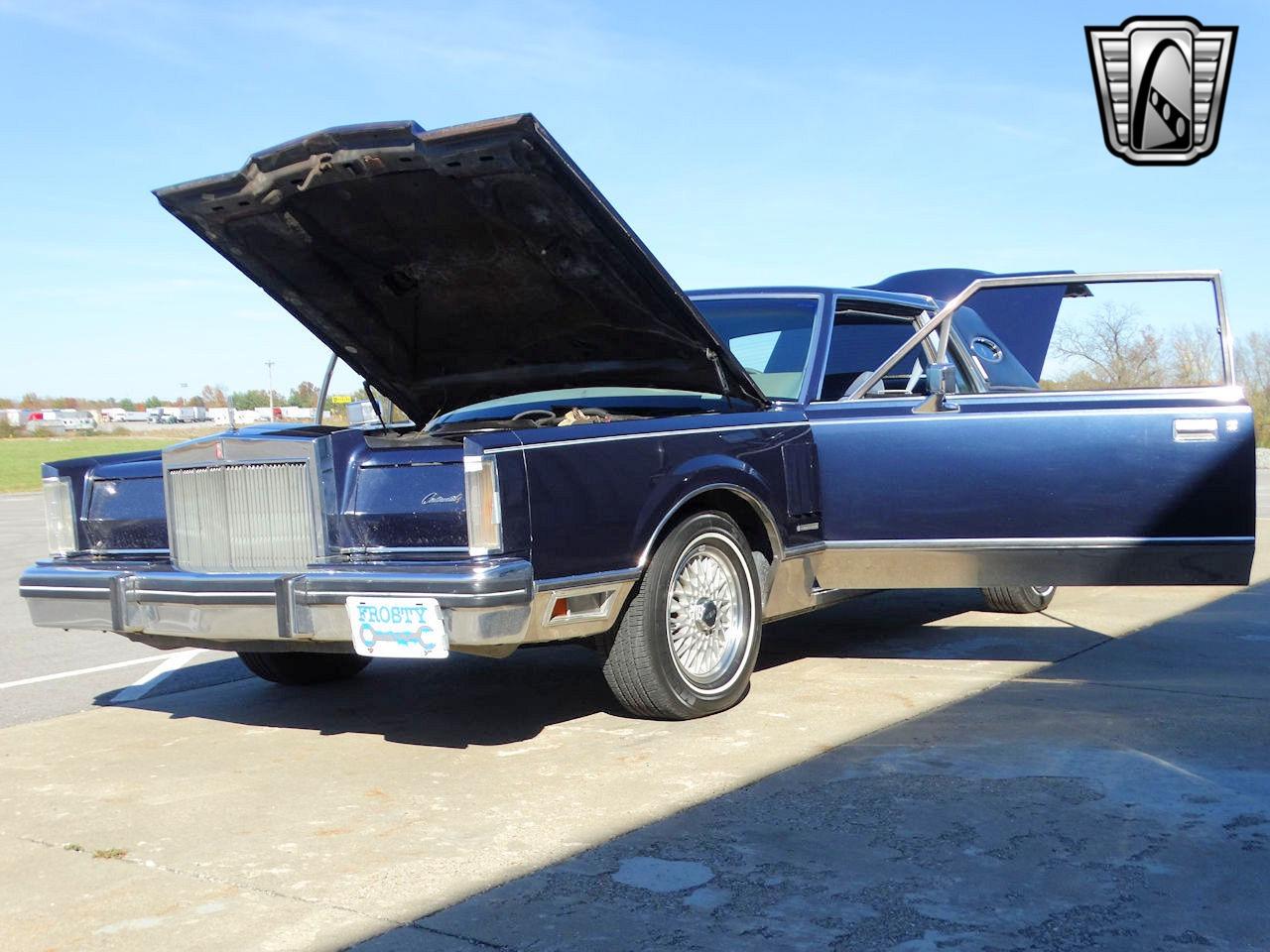 1983 Lincoln Mark VI