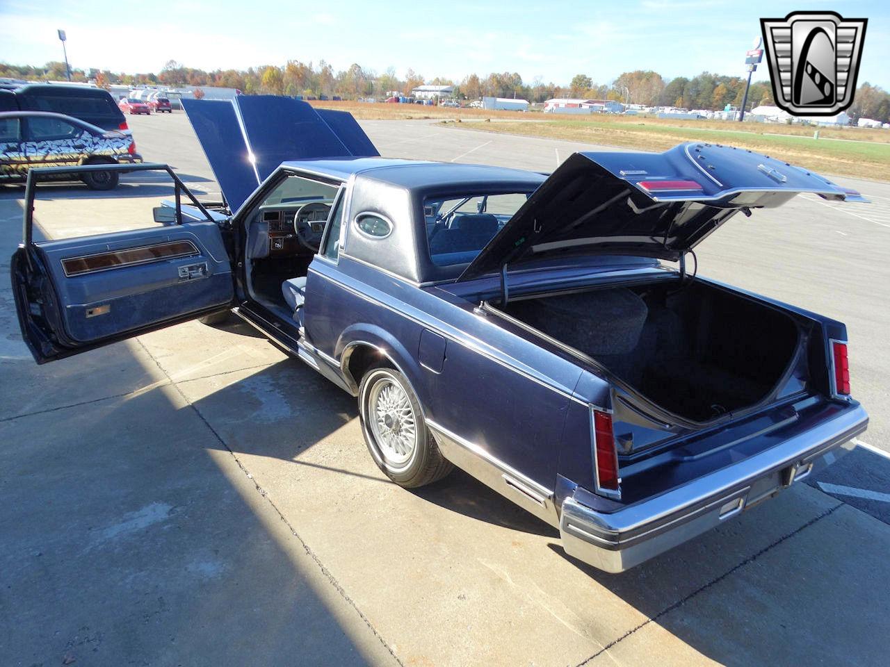 1983 Lincoln Mark VI