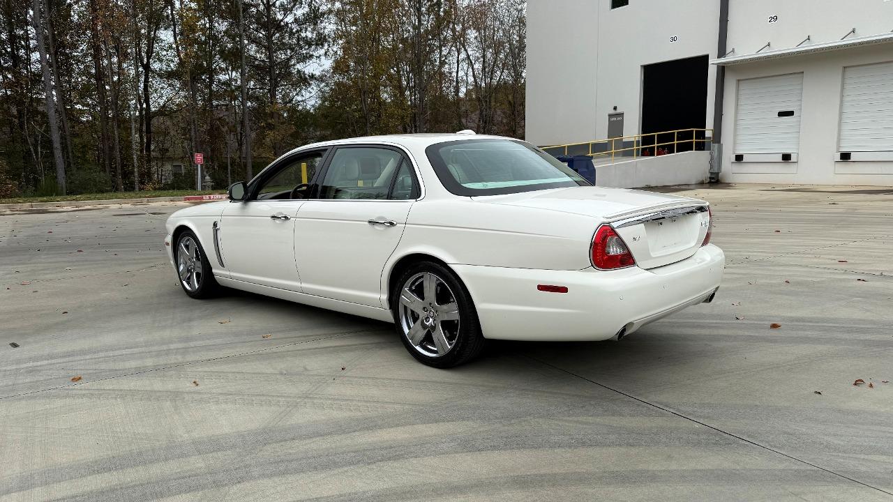 2008 Jaguar XJ