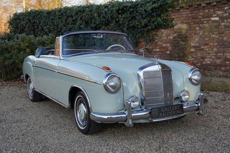 1958 Mercedes - Benz 220 S Convertible