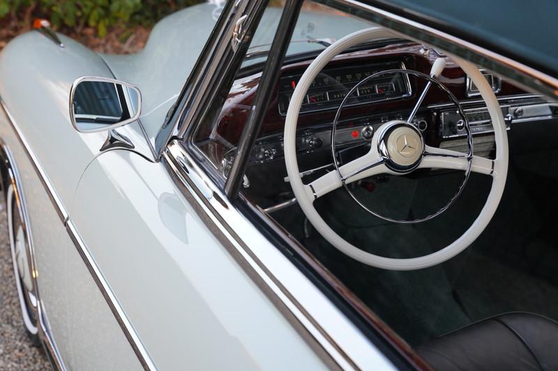 1958 Mercedes - Benz 220 S Convertible