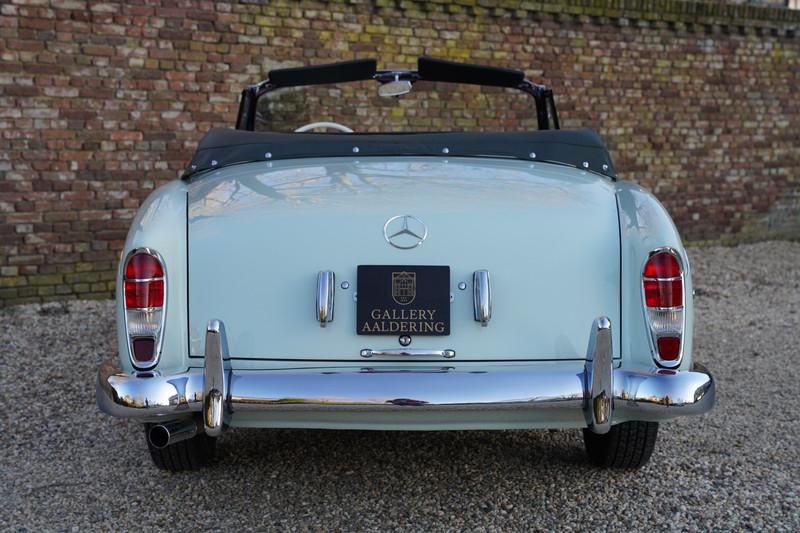 1958 Mercedes - Benz 220 S Convertible