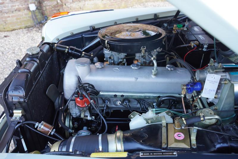 1958 Mercedes - Benz 220 S Convertible