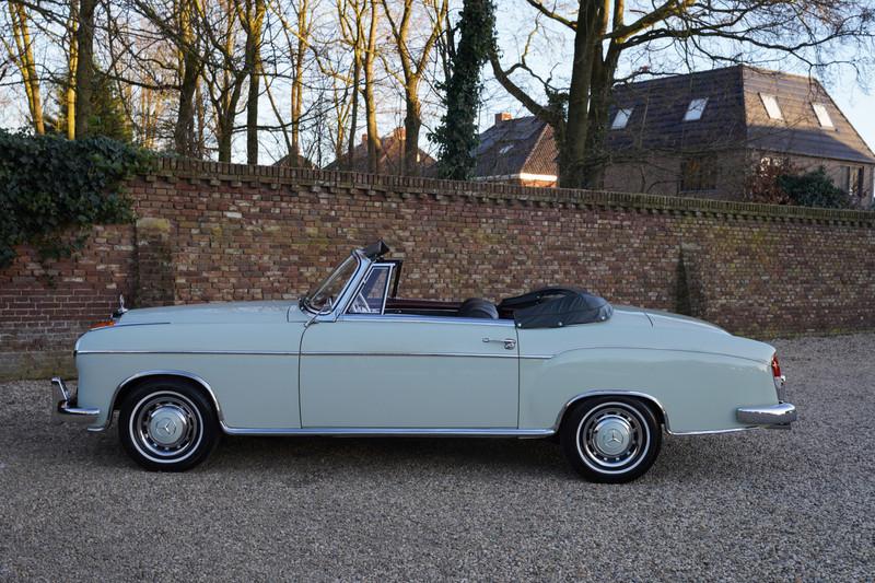 1958 Mercedes - Benz 220 S Convertible