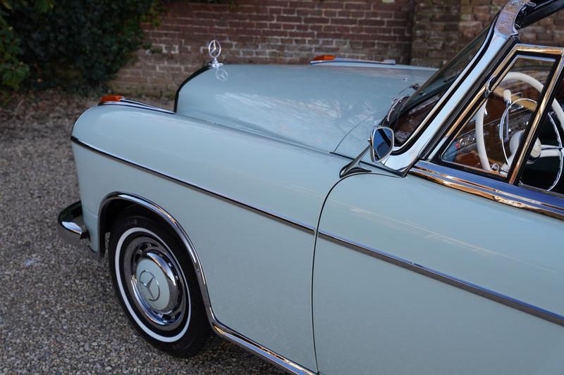 1958 Mercedes - Benz 220 S Convertible