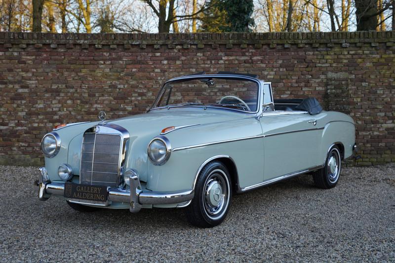 1958 Mercedes - Benz 220 S Convertible