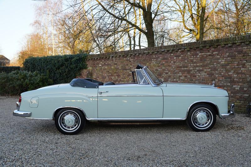 1958 Mercedes - Benz 220 S Convertible