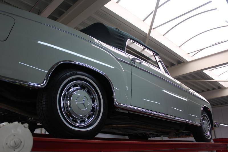 1958 Mercedes - Benz 220 S Convertible