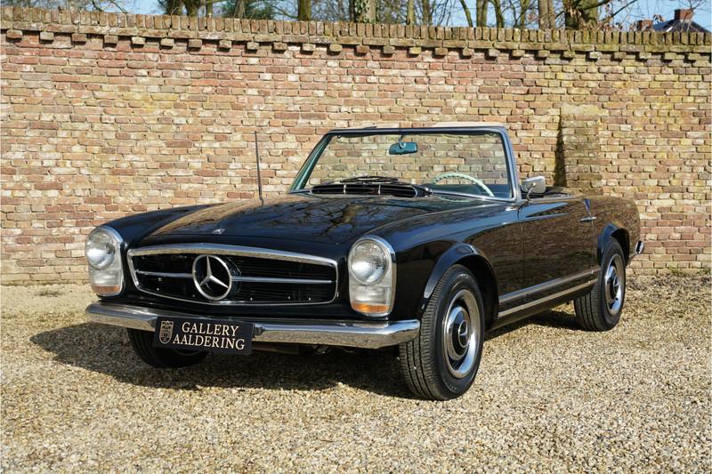 1966 Mercedes - Benz SL 230 Pagode