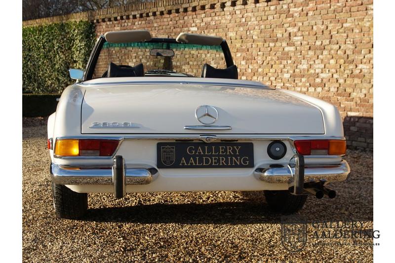 1970 Mercedes - Benz SL 280 Pagode