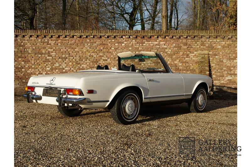 1970 Mercedes - Benz SL 280 Pagode