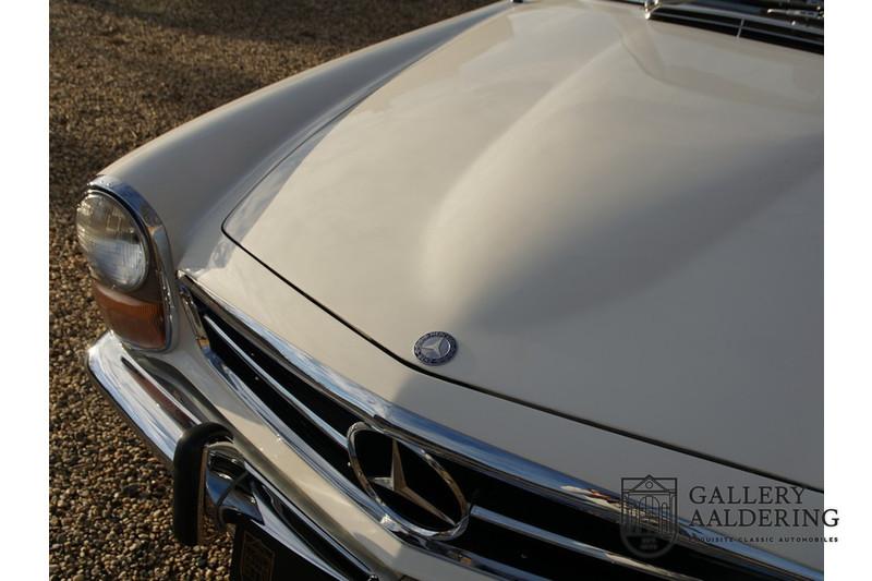 1970 Mercedes - Benz SL 280 Pagode