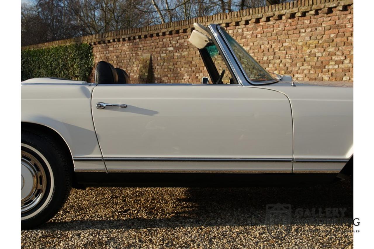 1970 Mercedes - Benz SL 280 Pagode